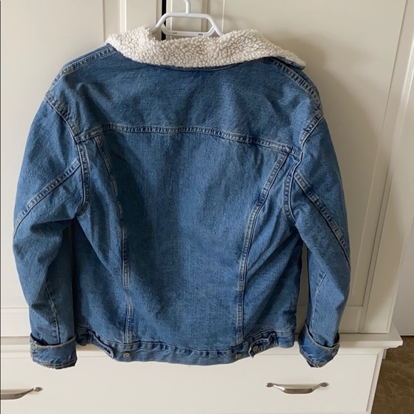 BRAND NEW Sherpa lined denim jacket - Picture 5 of 5